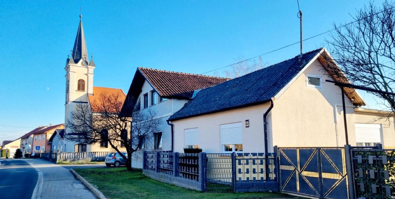Kuca Za Odmor Barbarella Apartment Cakovec Bagian luar foto